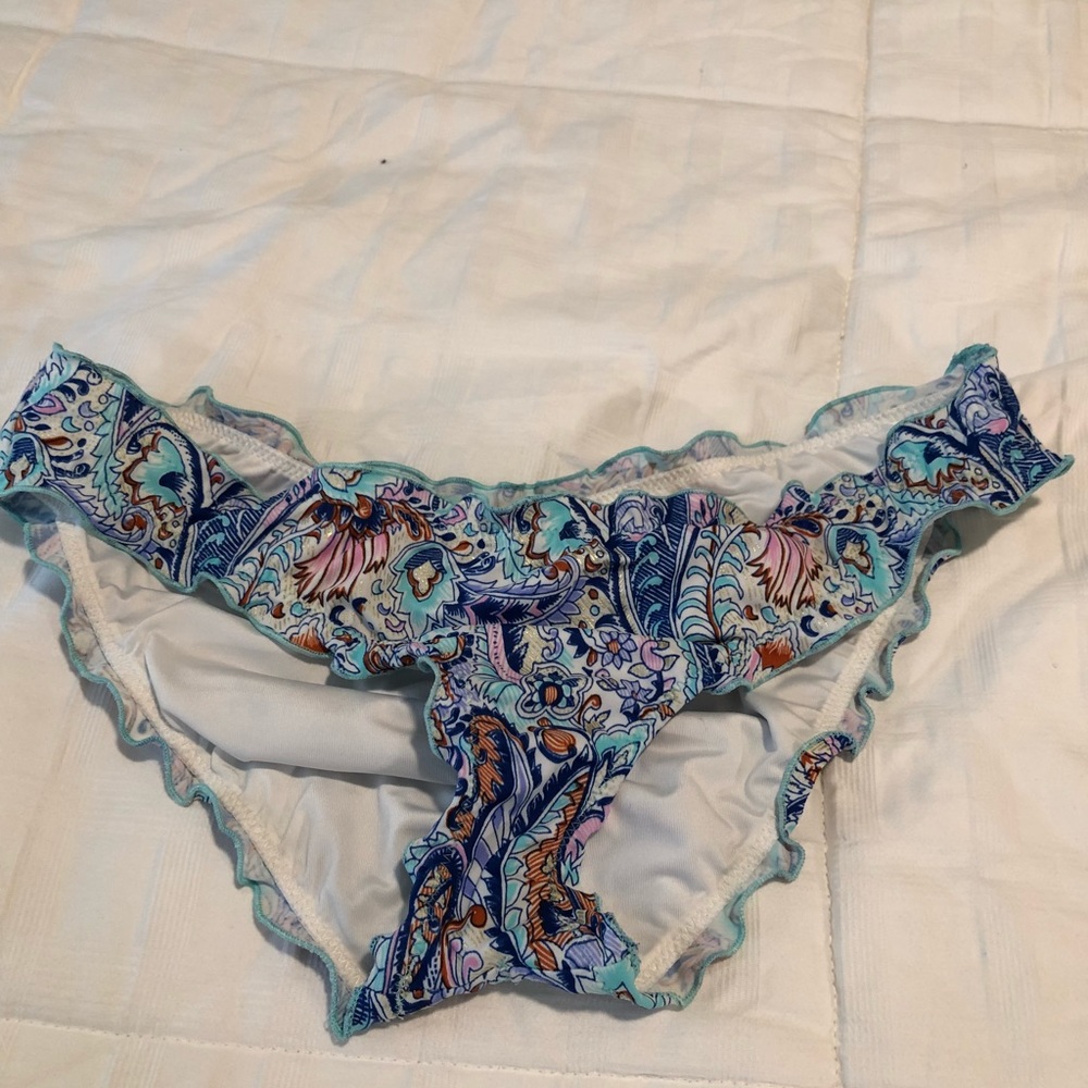 Victoria Secret bottoms